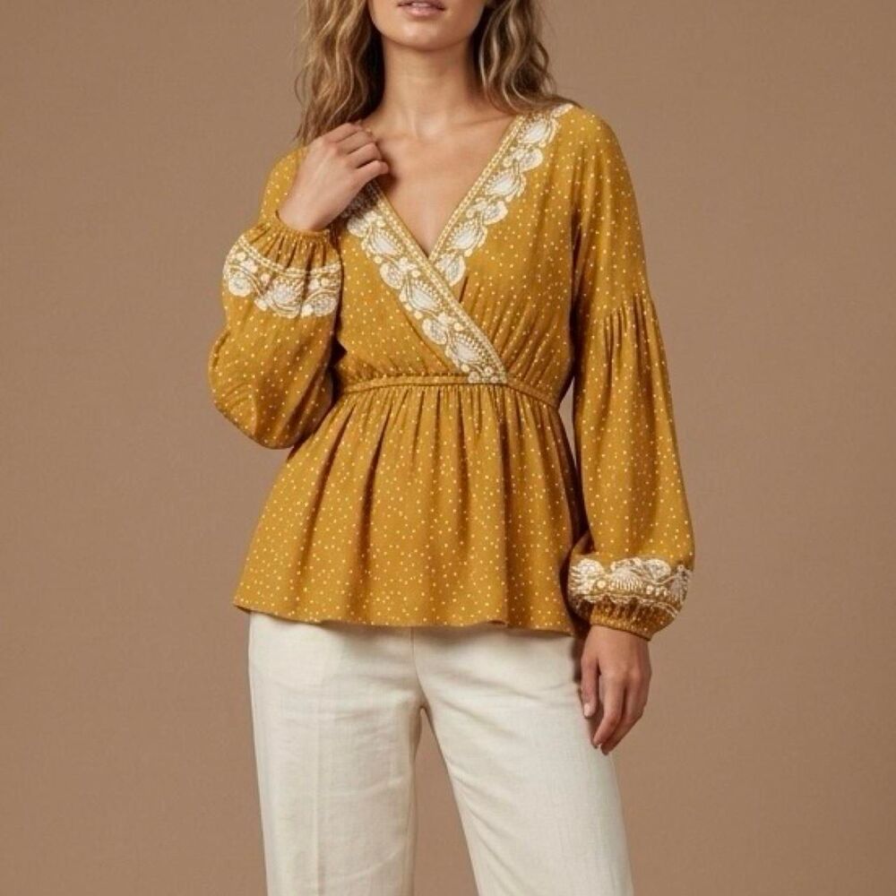 Unbranded Women's Yellow and Gold Blouse